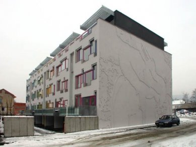 Bytový dům Labutí - foto: Jan Kratochvíl  (18.12.2003)