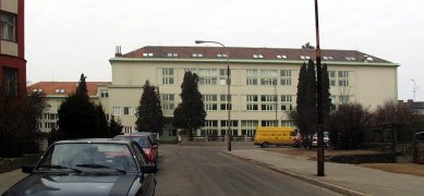 Obecná a měšťanská Škola v Brně-Masarykově čtvrti - Současný stav - foto: © archiweb.cz, 2005
