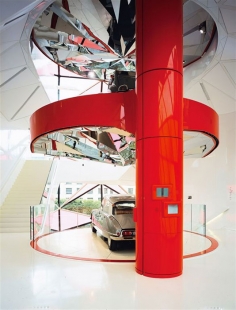 C42: Citroën showroom - foto: © Citroën