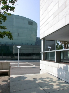 Festspielhaus - foto: © archiweb.cz, 2002