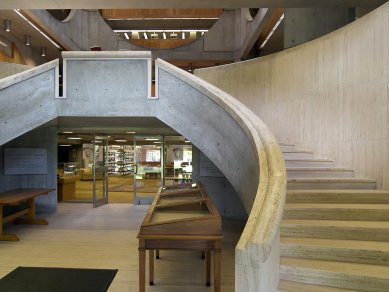 Exeter Library - foto: Petr Kratochvíl, 2011