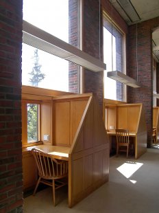 Exeter Library - foto: Petr Kratochvíl, 2011