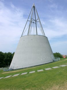 Centrální vědecká knihovna Technické univerzity v Delftu - foto: © Petr Šmídek, 2003