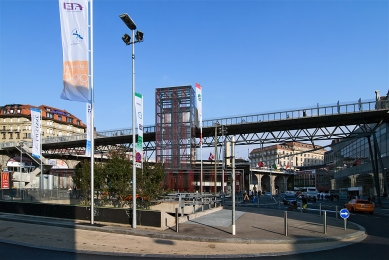 Interface-Flon Bus/Railway Station - foto: Petr Šmídek, 2008