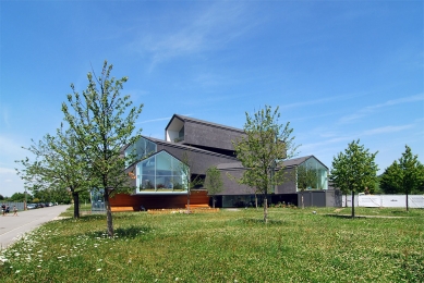 Návštěvnické centrum Vitra - foto: Petr Šmídek, 2011