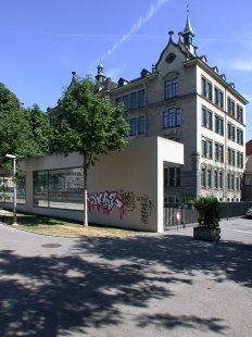 Development of the Dreirosen-Klybeck Schoolhouse - foto: Petr Šmídek, 2003