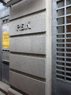 The Austrian Post Office Savings Bank - foto: Petr Šmídek, 2006