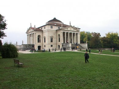 Villa Rotonda - foto: Petr Šmídek, 2004