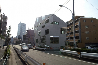 Mado Building - foto: © 2006 Atelier Bow-Wow Co. Ltd.