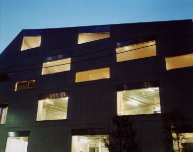 Mado Building - foto: © 2006 Atelier Bow-Wow Co. Ltd.