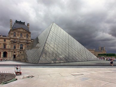 Le Grand Louvre - foto: Petr Šmídek, 2007