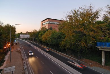 Univerzitní knihovna UNED - foto: Petr Šmídek, 2008