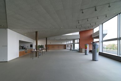 Městské divadlo ve Wolfsburgu - foto: Petr Šmídek, 2012