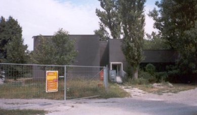 Mateřská škola Neue Welt Schule - foto: Jan Kratochvíl, 2001