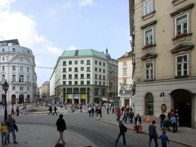 Obchodní dům Goldman & Salatsch - foto: Petr Šmídek, 2005