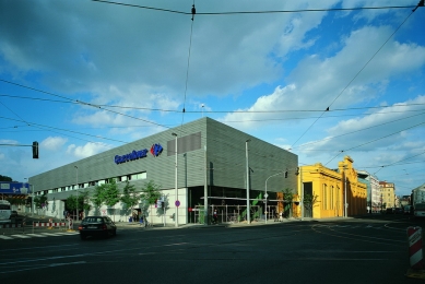 Kulturní a obchodní centrum Nový Smíchov - foto: Filip Šlapal