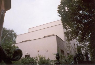 Haus Scheu - foto: Jan Kratochvíl, 2001