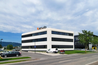 icub office building - foto: Petr Šmídek, 2008