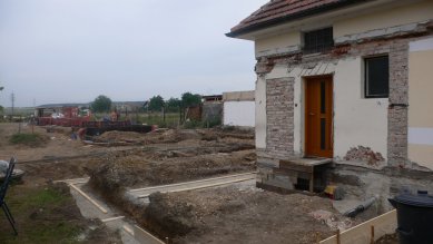 Rekonstrukce a dostavba rodinného domu ve Spomyšli - Stavba - foto: archiv m4 architekti