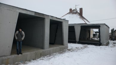 Rekonstrukce a dostavba rodinného domu ve Spomyšli - Stavba - foto: archiv m4 architekti