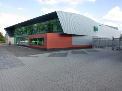 Karbouw - foto: Petr Šmídek, 2003