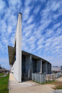 France Bevk Public Library - foto: Petr Šmídek, 2008