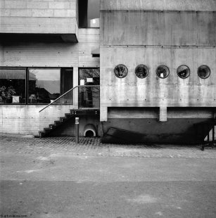 Berkeley Library - Exteriér - foto: Artur Sikora