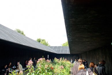 Serpentine Gallery Pavilion 2011 - foto: Martin Krcha, 2011