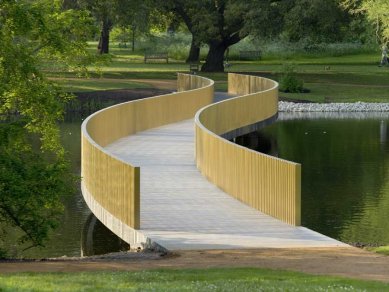 The Sackler Crossing