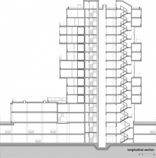 Residential Building C - Podélný řez - foto: Ravnikar Potokar Arhitekturni Biro 