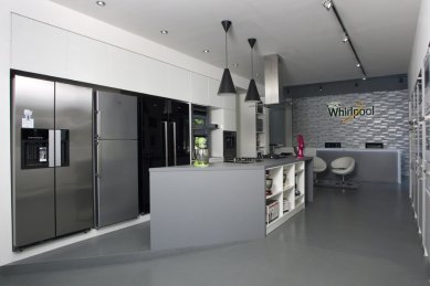 Showroom značky Whirlpool - foto: Pavel Novák