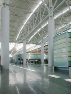 Mezinárodní terminál SFO - foto: Petr Šmídek, 11.09.2001