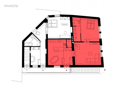 Rekonstrukce bytového domu v Litomyšli - Půdorys - čevený byt - foto: ellement