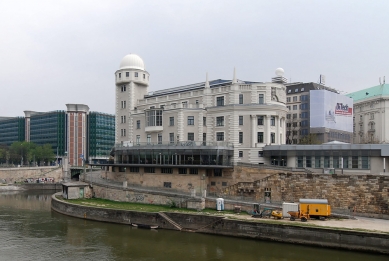 Palác Urania - foto: Petr Šmídek, 2008