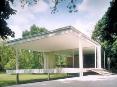 Edith Farnsworth House - foto: © Peter G. Palumbo, 2001; Friends of The Farnsworth House