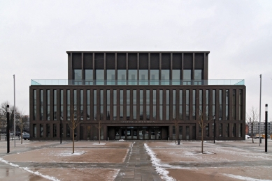 New City Hall on Brother House Terrain - foto: Petr Šmídek, 2013