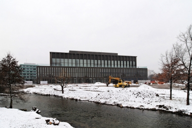 New City Hall on Brother House Terrain - foto: Petr Šmídek, 2013