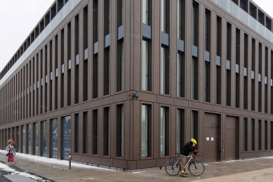 New City Hall on Brother House Terrain - foto: Petr Šmídek, 2013