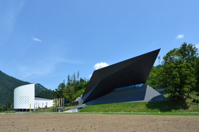 Festival Hall in Erl - foto: Petr Šmídek, 2015