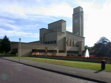 Town Hall Hilversum - foto: Petr Šmídek, 2003