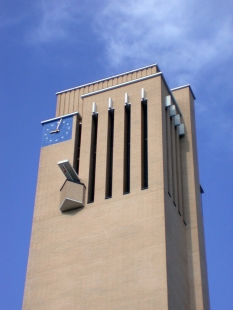 Town Hall Hilversum - foto: Petr Šmídek, 2003