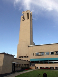 Town Hall Hilversum - foto: Petr Šmídek, 2003