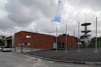 Fire Station Santo Tirso - foto: Petr Šmídek, 2012