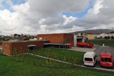 Požární stanice Santo Tirso - foto: Petr Šmídek, 2012