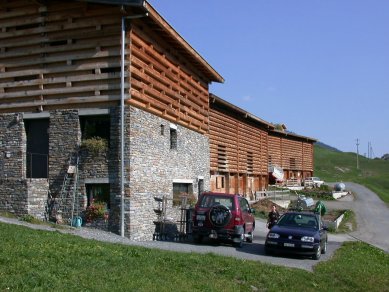 Řeznictví a chlévy - foto: Petr Šmídek, 2003