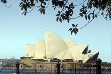 Opera v Sydney
