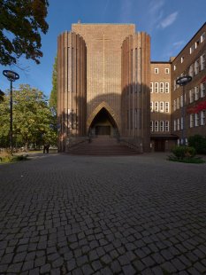 Kostel Hohenzollernplatz - foto: Jaroslav Mareš, Hivision.cz