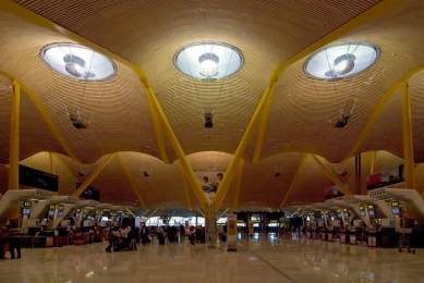 Madrid Barajas Airport - foto: Petr Šmídek, 2007