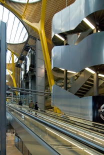 Madrid Barajas Airport - foto: Petr Šmídek, 2007