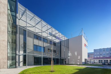 Dostavba budovy Slovanského gymnázia v Olomouci - foto: Lukáš Pelech